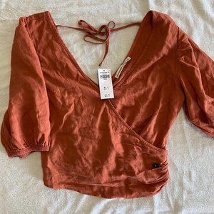 Abercrombie & Fitch puff sleeve top